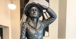 The Story Of Annie Moore – Ellis Island’s First Immigrant